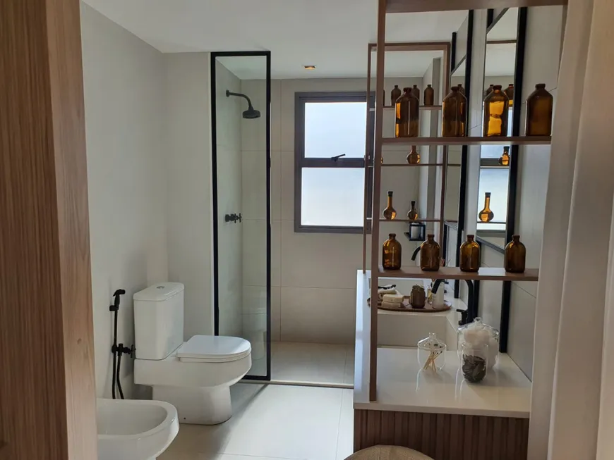 Foto 1 de Apartamento com 3 Quartos à venda, 122m² em Barra da Tijuca, Rio de Janeiro