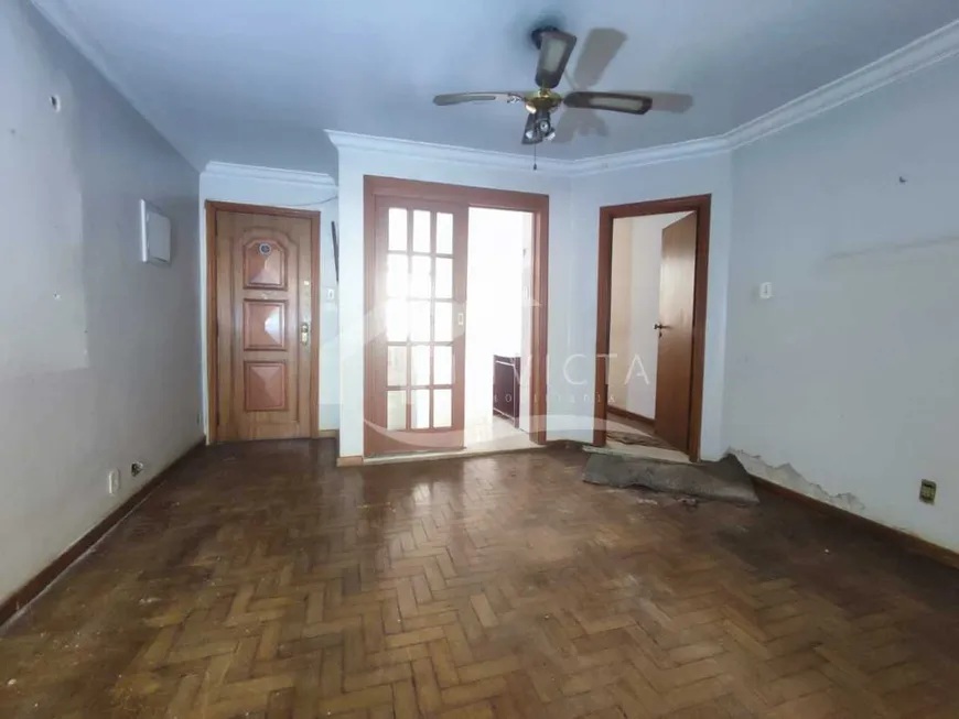 Foto 1 de Apartamento com 2 Quartos à venda, 68m² em Copacabana, Rio de Janeiro