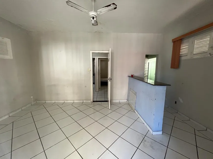 Foto 1 de Casa com 4 Quartos à venda, 300m² em Centro, Vitória