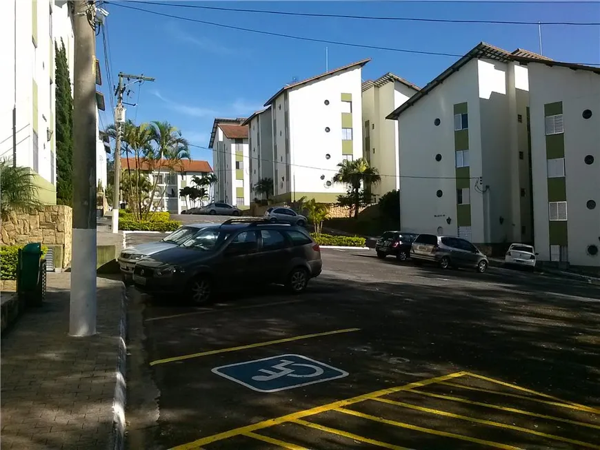 Foto 1 de Apartamento com 3 Quartos à venda, 69m² em Granja Viana, Cotia