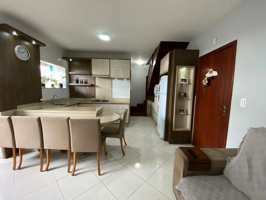 Foto 1 de Apartamento com 2 Quartos à venda, 63m² em Universitario, Biguaçu