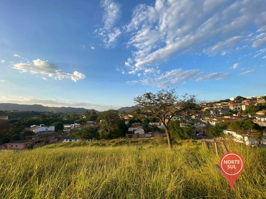 Foto 1 de Lote/Terreno à venda, 1849m² em Santa Efigênia, Brumadinho