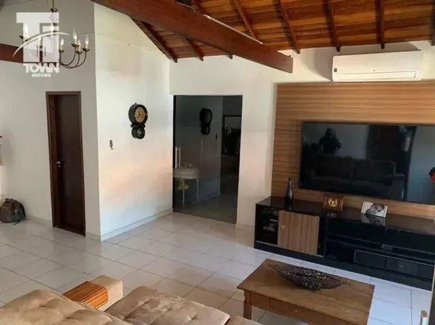 Foto 1 de Casa com 3 Quartos à venda, 300m² em Baldeador, Niterói