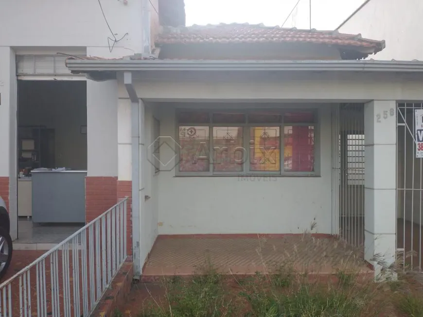 Foto 1 de Casa com 2 Quartos à venda, 400m² em Vila Pavan, Americana