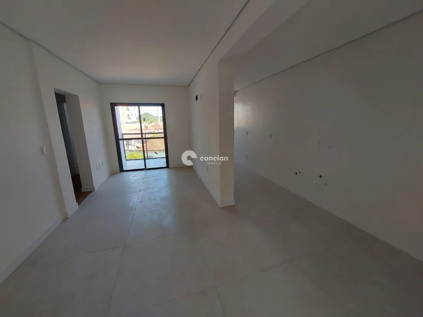 Foto 1 de Apartamento com 2 Quartos à venda, 76m² em Nossa Senhora das Dores, Santa Maria