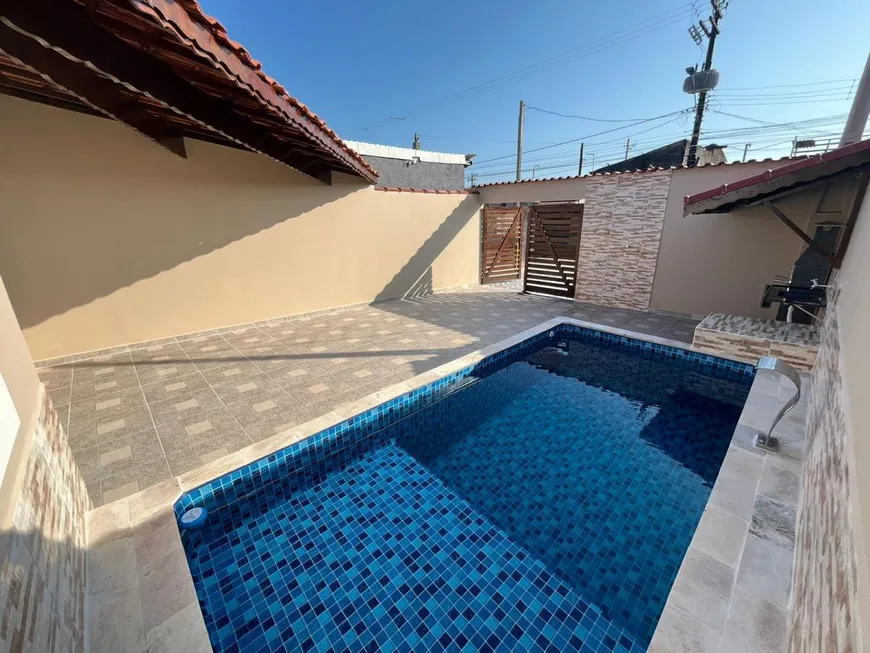 Foto 1 de Casa com 2 Quartos à venda, 91m² em Jardim Praia Grande, Mongaguá