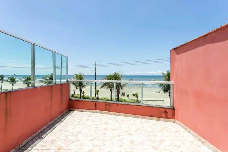 Foto 1 de Sobrado com 3 Quartos à venda, 120m² em Solemar, Praia Grande