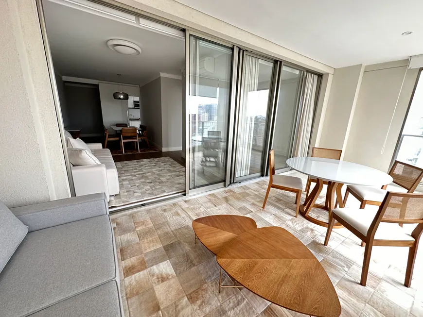 Foto 1 de Apartamento com 2 Quartos para venda ou aluguel, 101m² em Vila Nova Conceição, São Paulo