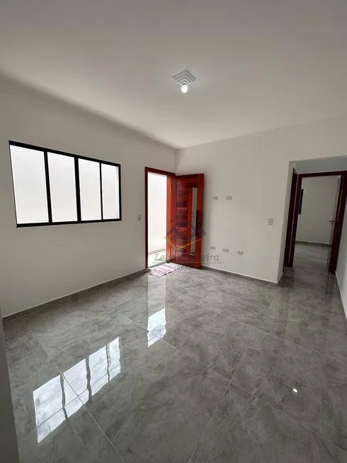 Foto 1 de Casa com 2 Quartos à venda, 63m² em Jardim Rio Negro, Itaquaquecetuba