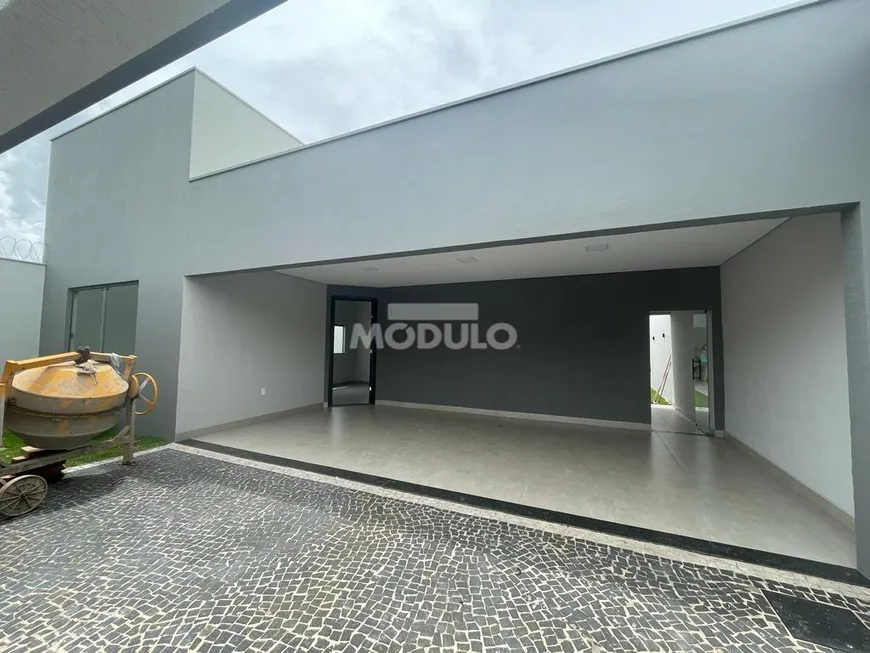 Foto 1 de Casa com 3 Quartos à venda, 151m² em Santa Rosa, Uberlândia