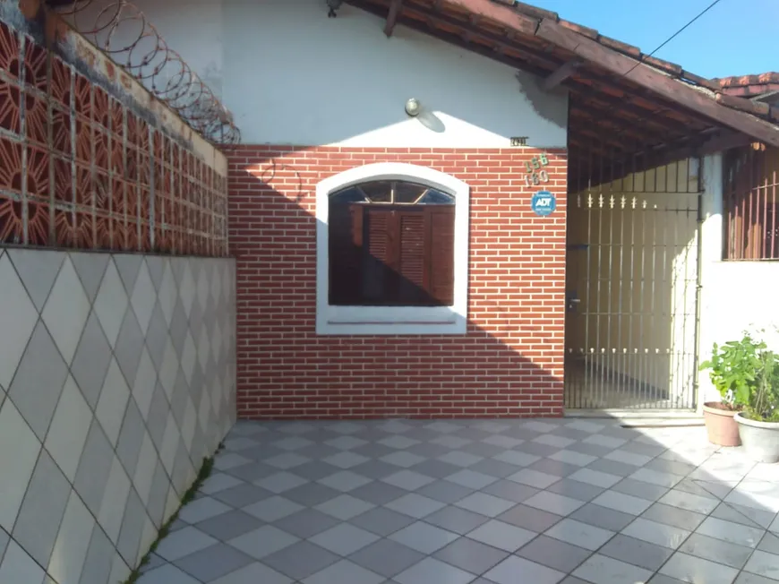 Foto 1 de Casa com 2 Quartos à venda, 105m² em Maracanã, Praia Grande
