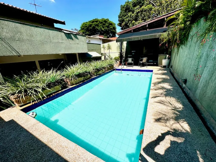 Foto 1 de Casa de Condomínio com 3 Quartos para alugar, 317m² em Alphaville, Santana de Parnaíba