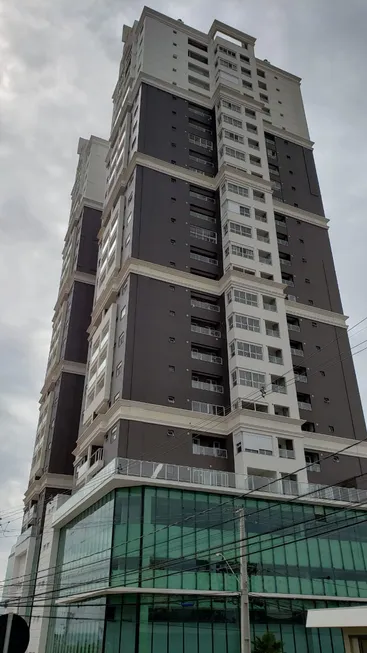 Foto 1 de Apartamento com 1 Quarto à venda, 100m² em Órfãs, Ponta Grossa