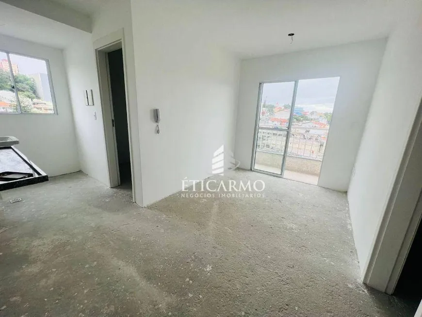 Foto 1 de Apartamento com 2 Quartos à venda, 35m² em Vila Carmosina, São Paulo