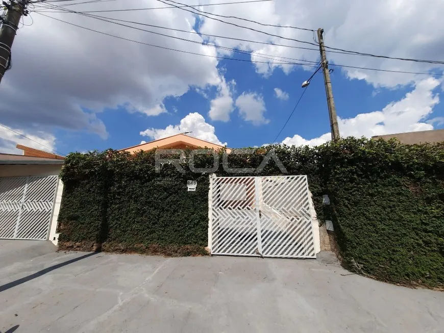 Foto 1 de Casa com 2 Quartos para alugar, 80m² em Jardim Pacaembu, São Carlos