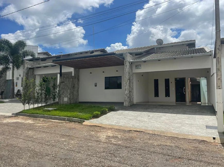 Foto 1 de Casa de Condomínio com 3 Quartos à venda, 136m² em Residencial Araguaia, Anápolis