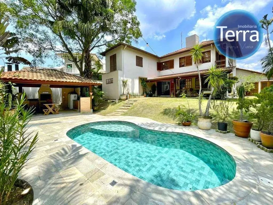 Foto 1 de Casa de Condomínio com 2 Quartos à venda, 319m² em Jardim Indaiá, Embu das Artes