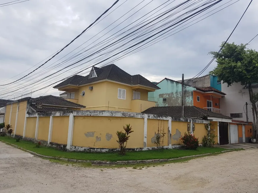 Foto 1 de Casa com 4 Quartos à venda, 340m² em Vargem Pequena, Rio de Janeiro