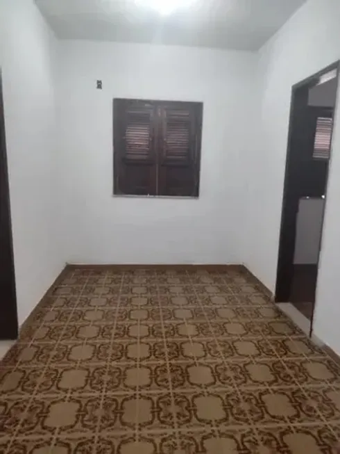 Foto 1 de Casa com 2 Quartos para venda ou aluguel, 75m² em Cosme de Farias, Salvador