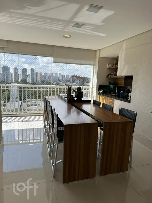 Foto 1 de Apartamento com 3 Quartos à venda, 181m² em Campo Grande, São Paulo