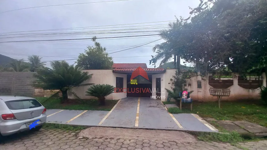 Foto 1 de Casa com 3 Quartos para venda ou aluguel, 240m² em Martim de Sa, Caraguatatuba