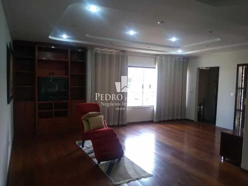 Foto 1 de Sobrado com 3 Quartos à venda, 200m² em Vila Matilde, São Paulo