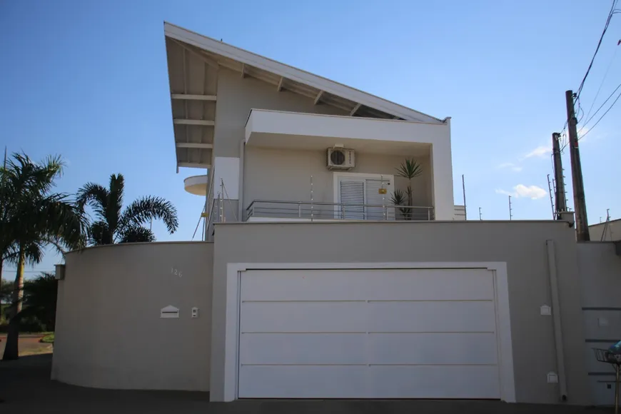 Foto 1 de Casa com 3 Quartos à venda, 256m² em SAO VICENTE II, Piracicaba