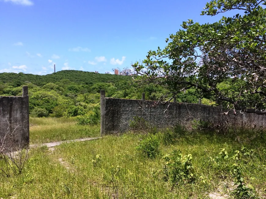 Foto 1 de Lote/Terreno à venda, 2500m² em Ponta Negra, Natal