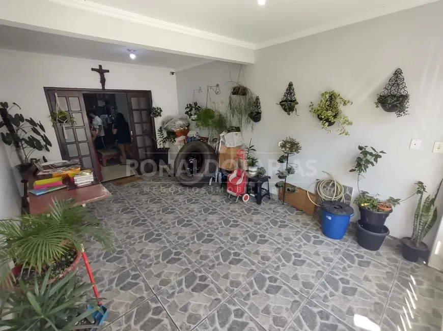 Foto 1 de Sobrado com 3 Quartos à venda, 130m² em Parque Residencial Cocaia, São Paulo
