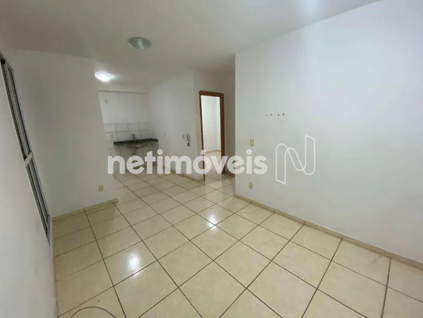 Foto 1 de Apartamento com 2 Quartos à venda, 50m² em Chácaras Reunidas Santa Terezinha, Contagem