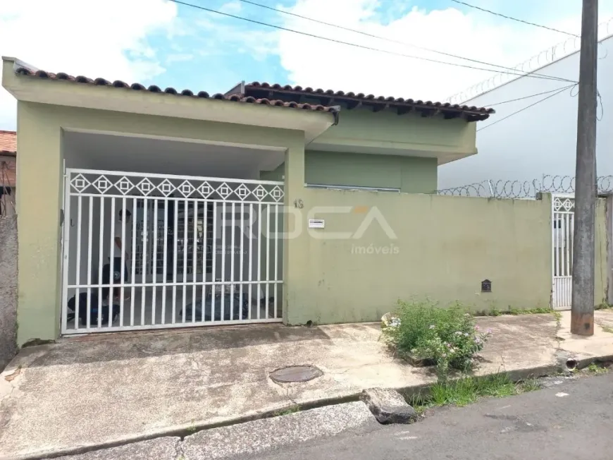 Foto 1 de Casa com 3 Quartos à venda, 144m² em Jardim Medeiros, São Carlos