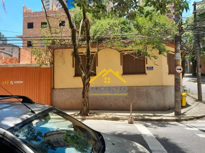 Foto 1 de Sobrado com 2 Quartos à venda, 155m² em Vila Bastos, Santo André