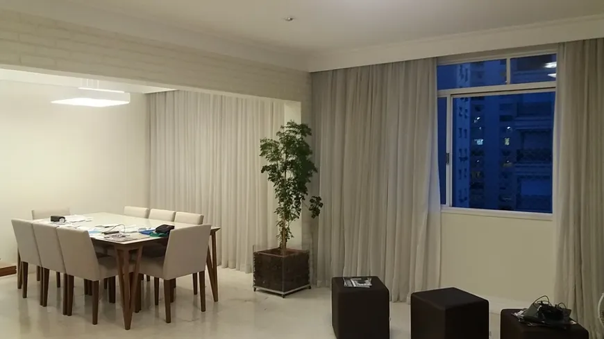 Foto 1 de Apartamento com 4 Quartos à venda, 213m² em Santa Cecília, São Paulo