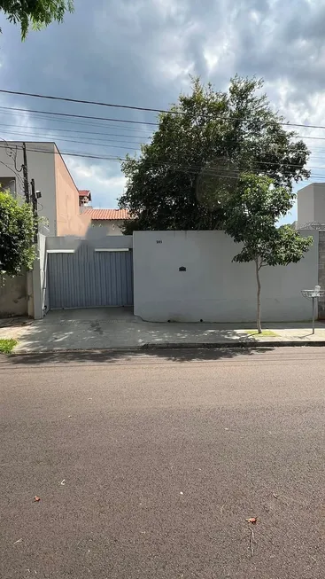 Foto 1 de Casa com 2 Quartos à venda, 120m² em Universitário, Londrina