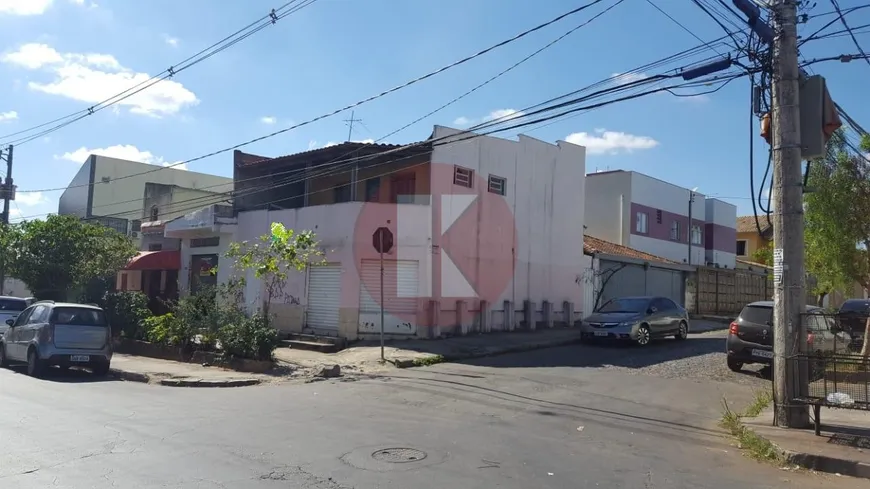 Foto 1 de Imóvel Comercial com 4 Quartos à venda, 118m² em Santa Amélia, Belo Horizonte