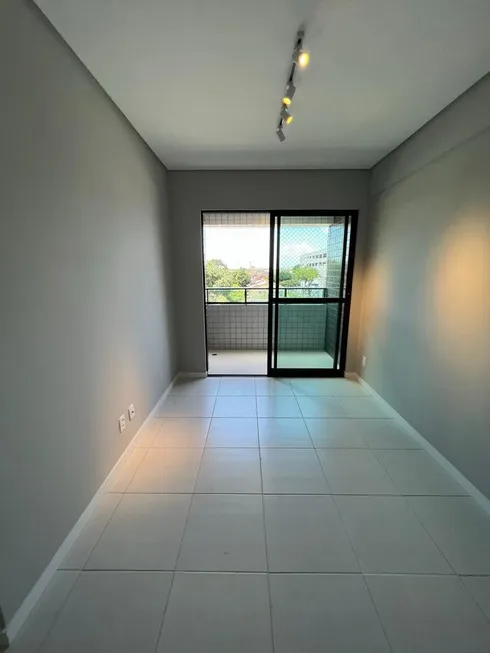 Foto 1 de Apartamento com 2 Quartos à venda, 56m² em Torreão, Recife