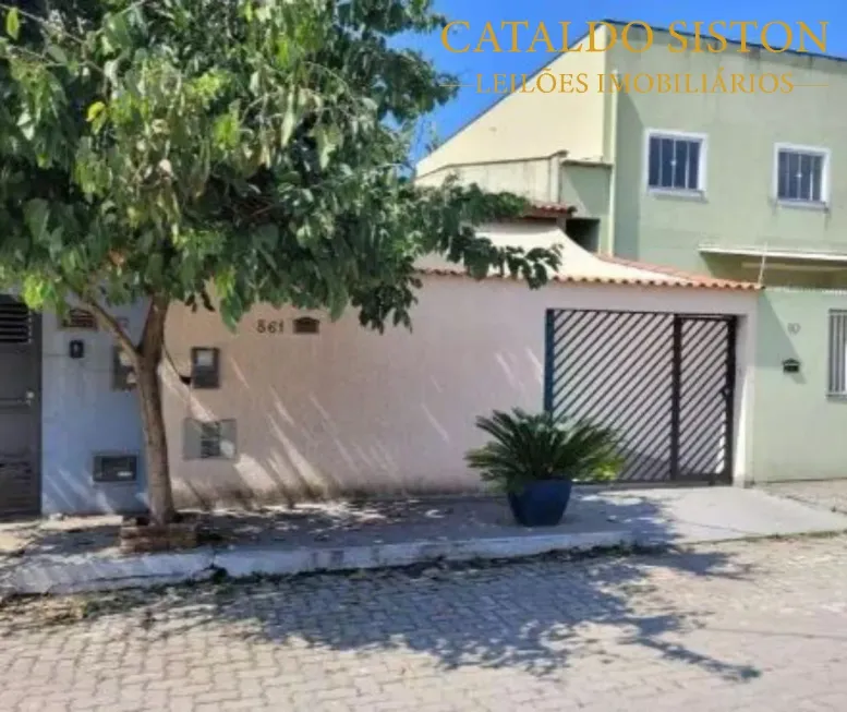 Foto 1 de Casa com 2 Quartos à venda, 68m² em Jardim Aliança II, Resende
