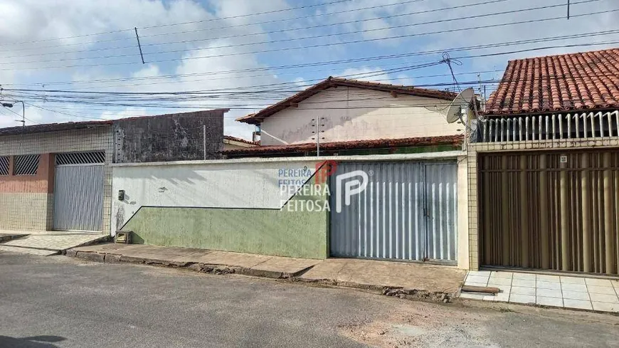 Foto 1 de Casa com 2 Quartos à venda, 250m² em Conjunto Habitacional Turu, São Luís