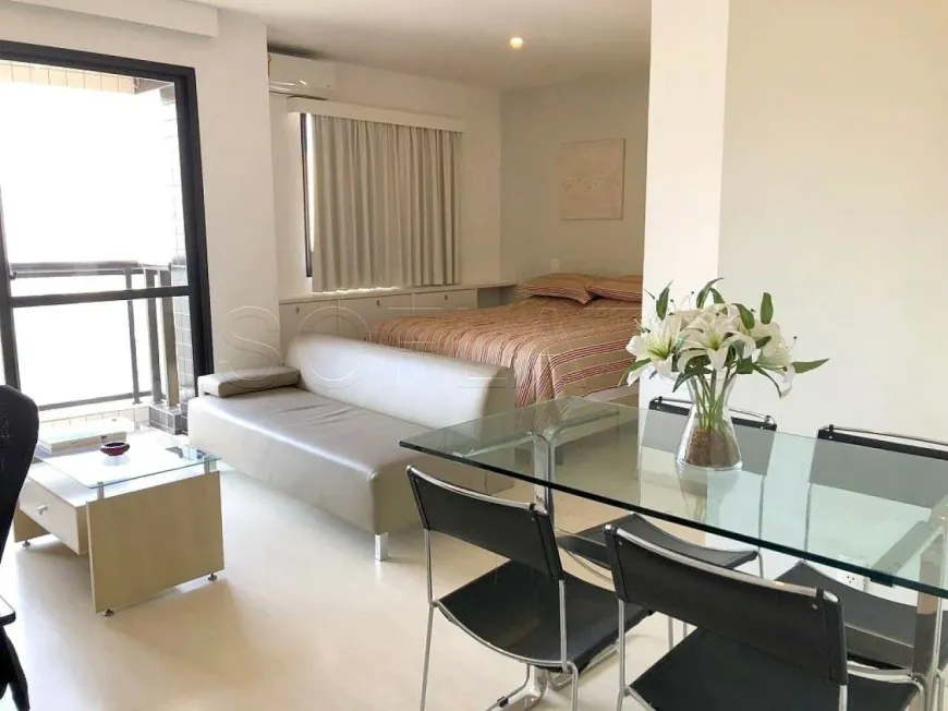 Foto 1 de Apartamento com 1 Quarto à venda, 41m² em Vila Olímpia, São Paulo