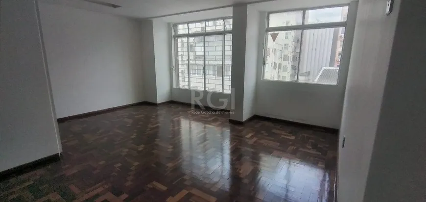 Foto 1 de Apartamento com 2 Quartos à venda, 61m² em Centro Histórico, Porto Alegre
