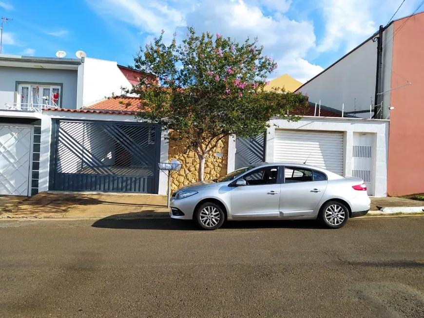 Foto 1 de Casa com 4 Quartos à venda, 220m² em Vila Santa Emília, Tatuí