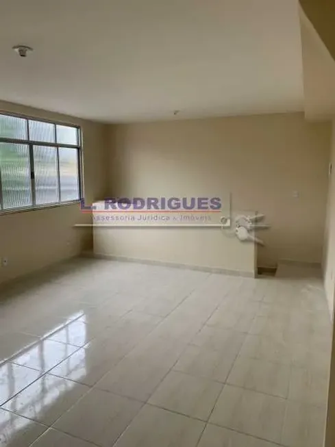 Foto 1 de Casa com 2 Quartos para alugar, 55m² em Piedade, Rio de Janeiro