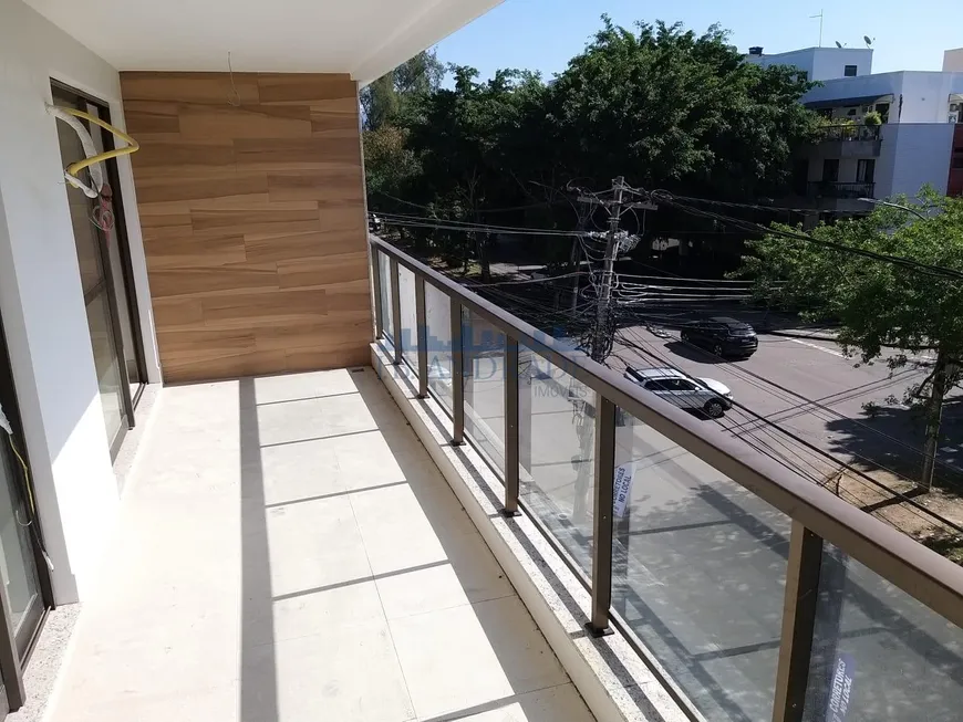 Foto 1 de Apartamento com 3 Quartos à venda, 100m² em Recreio Dos Bandeirantes, Rio de Janeiro