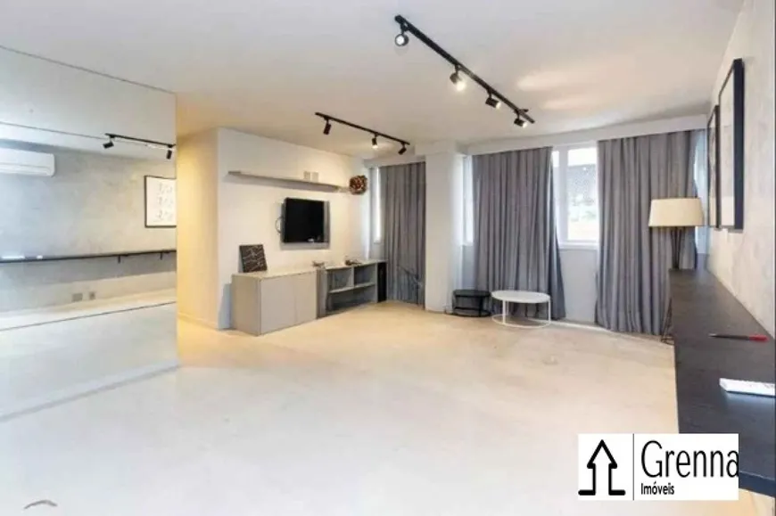 Foto 1 de Casa de Condomínio com 2 Quartos para alugar, 98m² em Jardim Paulista, São Paulo