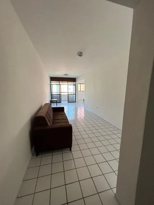 Foto 1 de Apartamento com 3 Quartos à venda, 150m² em Miramar, João Pessoa