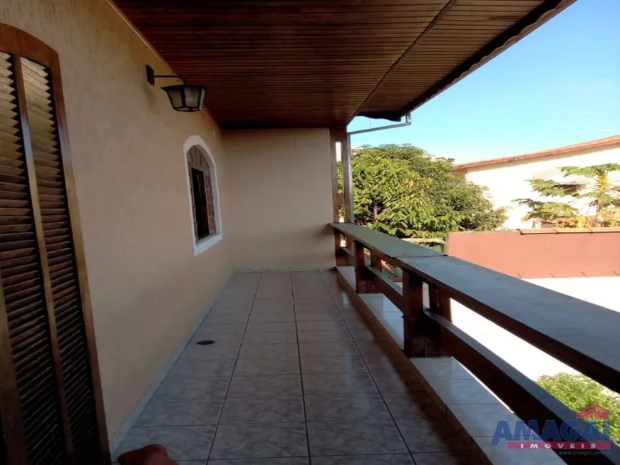 Foto 1 de Casa com 3 Quartos à venda, 261m² em Jardim Santa Maria, Jacareí