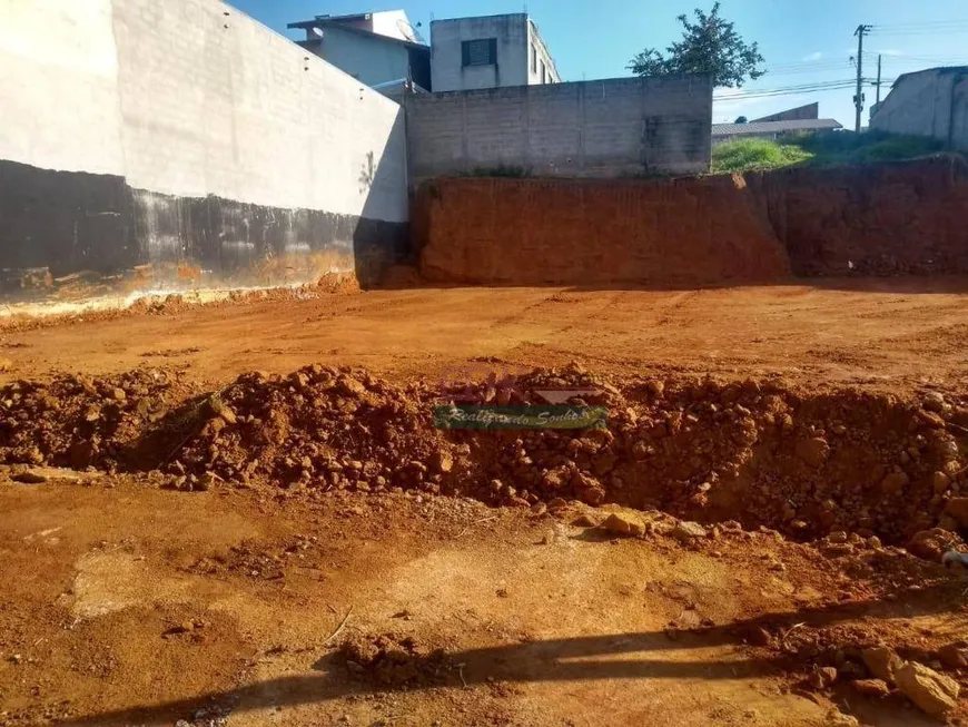 Foto 1 de Lote/Terreno à venda, 550m² em São Gonçalo, Taubaté