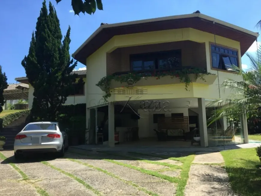 Foto 1 de Casa de Condomínio com 4 Quartos à venda, 450m² em Quinta das Flores, São José dos Campos