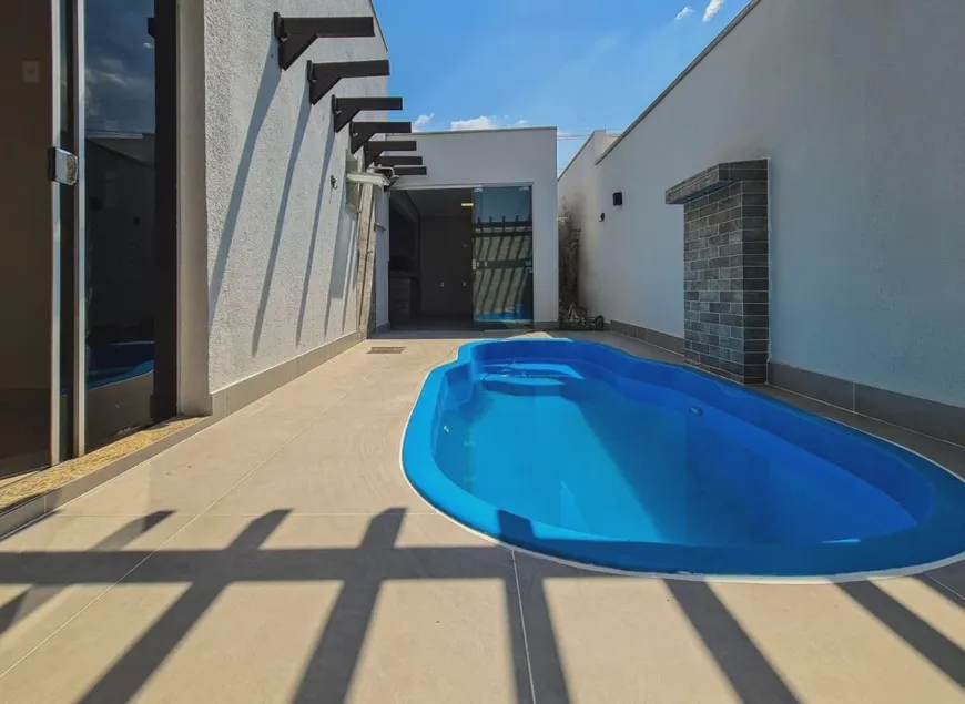 Foto 1 de Casa com 3 Quartos à venda, 190m² em BALNEARIO STELLA MARINS, Peruíbe