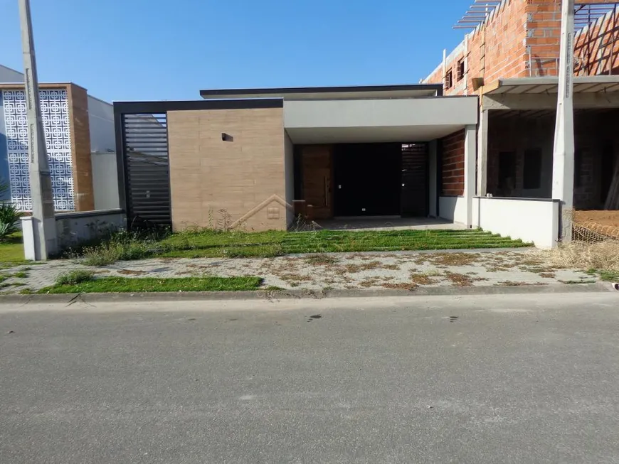 Foto 1 de Casa de Condomínio com 3 Quartos à venda, 150m² em Parque Residencial Maria Elmira , Caçapava